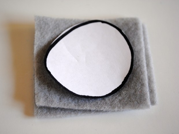 Thomas & Friends Felt Finger Puppet Tutorial @ Crayon Box Chronicles 