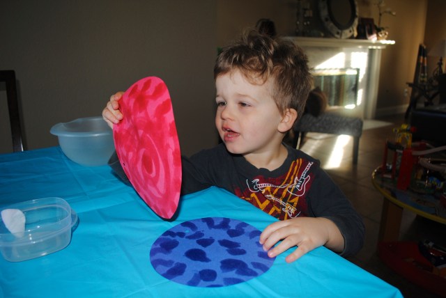 Oil Sun Catcher Craft @ Crayon Box Chronicles 