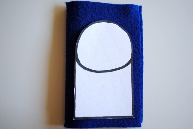 Thomas & Friends Felt Finger Puppet Tutorial @ Crayon Box Chronicles 