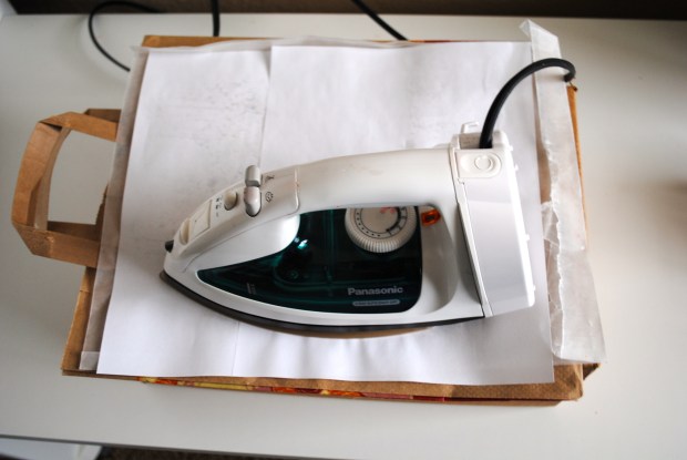 Dinosaur Melted Crayon Art @ Crayon Box Chronicles 