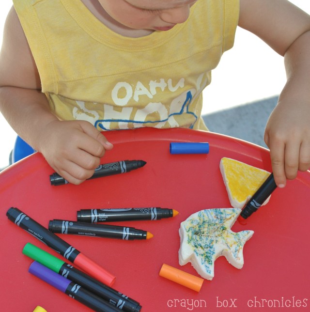 Dinosaur Play Clay @ Crayon Box Chronicles